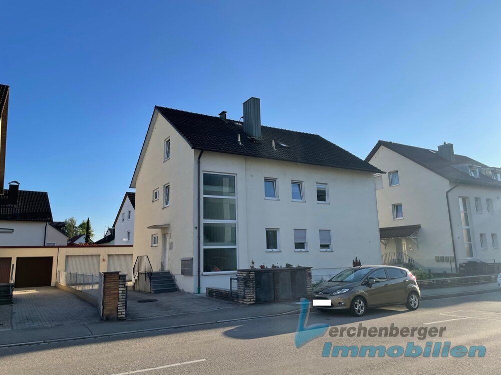 Mehrfamilienhaus zum Kauf 579.000 € 9 Zimmer 280 m²<br/>Wohnfläche 587 m²<br/>Grundstück Planungsbezirk 121 Straubing 94315