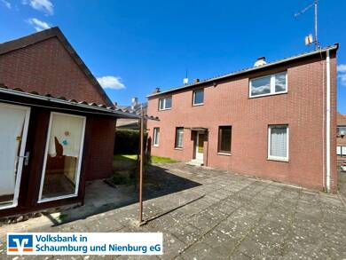 Reihenendhaus zum Kauf 138.000 € 12 Zimmer 189 m² 852 m² Grundstück Nienburg Nienburg (Weser) 31582