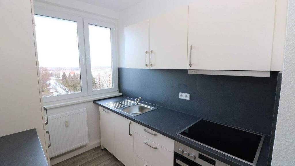 Wohnung zur Miete 389 € 2 Zimmer 47,4 m² 4. Geschoss Karl-Kegel-Straße 90 Freiberg 09599