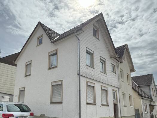 Mehrfamilienhaus zum Kauf 189.000 € 5 Zimmer 110 m² 132 m² Grundstück Schwenningen Villingen-Schwenningen 78056