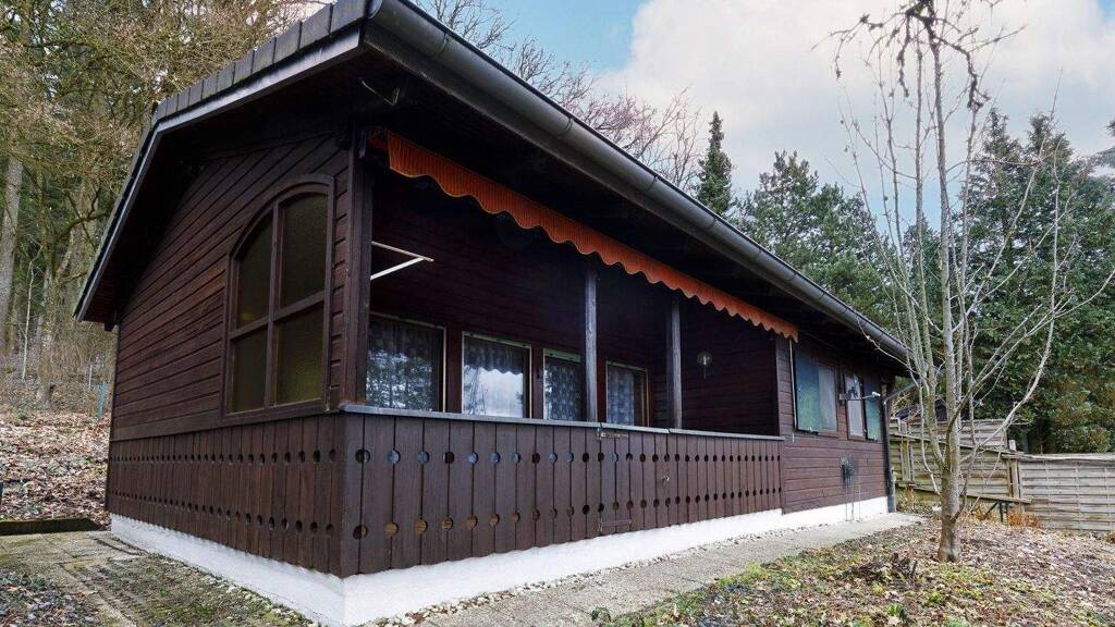 Bungalow zum Kauf 360.000 € 2 Zimmer 50 m² 739 m² Grundstück Thalham Attenkirchen, Thalham 85395