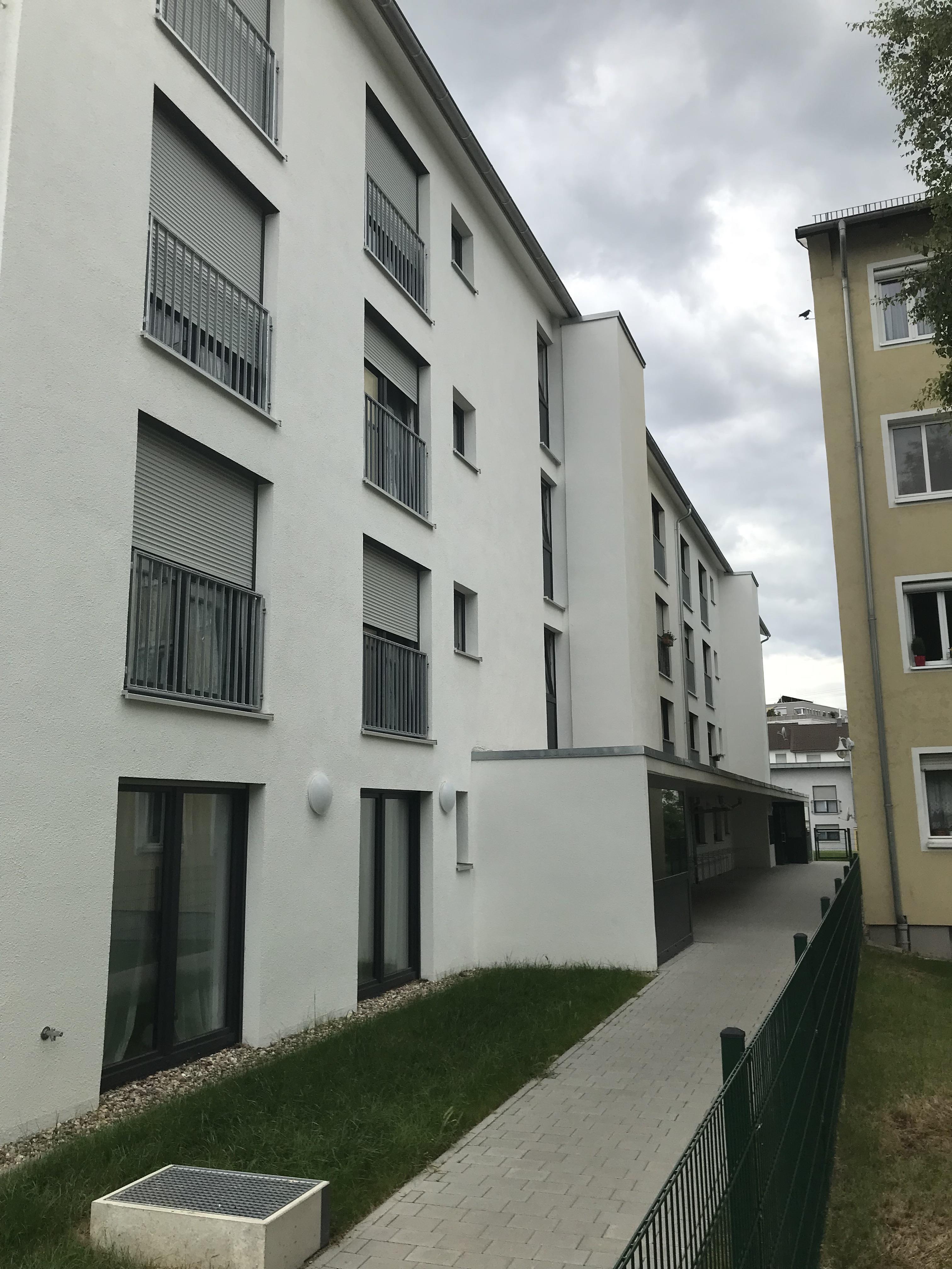 Wohnung zur Miete 1.344,67 € 3 Zimmer 84 m²<br/>Wohnfläche 3.<br/>Geschoss Murrhardter Str. 15 Rot Stuttgart 70437