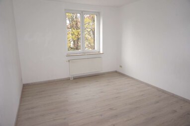 Studio zur Miete 240 € 2 Zimmer 48 m² 2. Geschoss Clausstr. 86 Lutherviertel 221 Chemnitz 09126