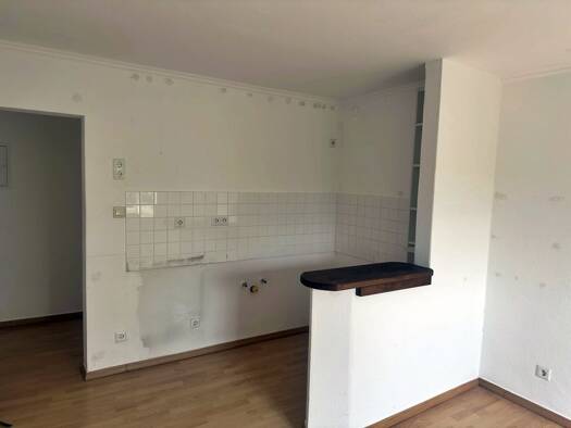 Wohnung zur Miete 540 € 1 Zimmer 38 m² 3. Geschoss Eckampstraße Rath Stadtbezirk 6 40472