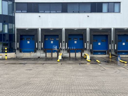 Lagerhalle zur Miete 8.660 m² Lagerfläche teilbar ab 2.660 m² Horrem Dormagen 41540