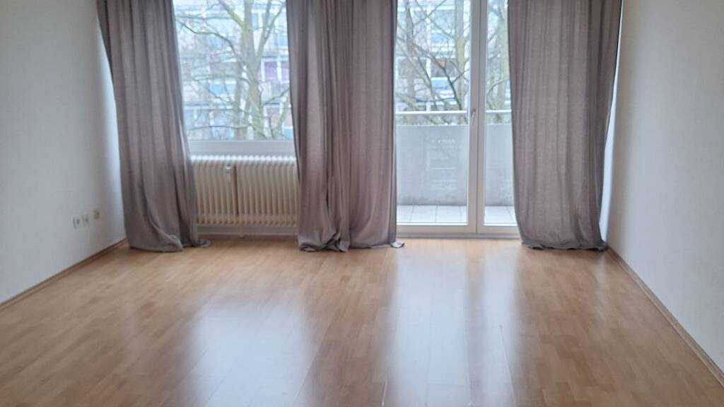Wohnung zur Miete 570 € 1 Zimmer 30 m² 3. Geschoss Niederhöchstadt Eschborn 65760