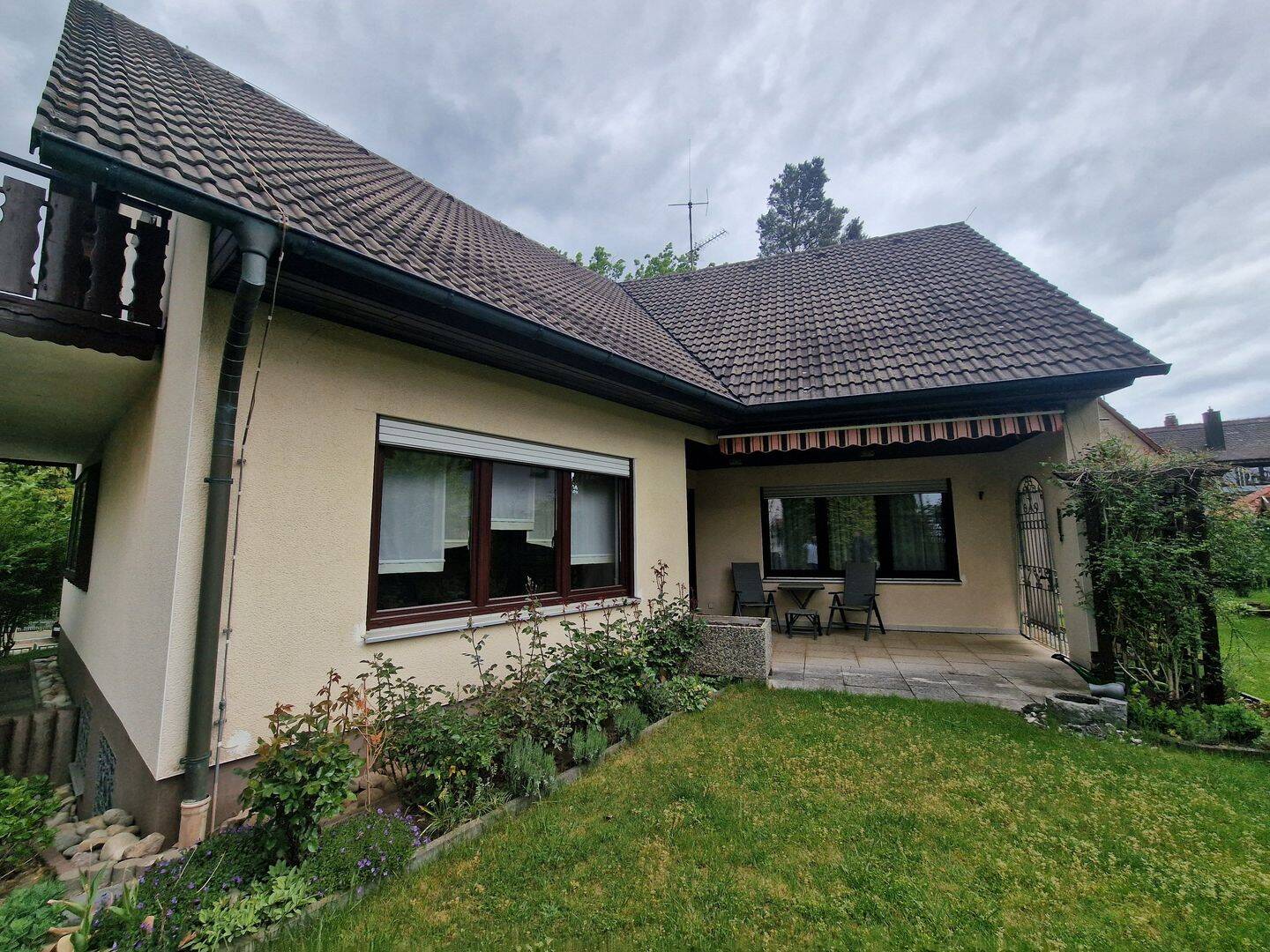 Einfamilienhaus zum Kauf - Ansicht 2