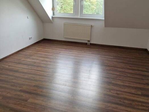 Wohnung zur Miete 568 € 3 Zimmer 87,4 m² Senftenberg 01968
