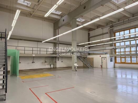 Halle/Industriefläche zur Miete provisionsfrei 1.162 m² Lagerfläche teilbar ab 1.152 m² Tempelhof Berlin 12099