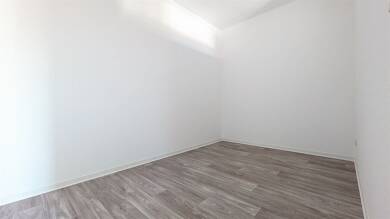 Wohnung zur Miete 510 € 4 Zimmer 78,6 m² 3. Geschoss Karl-Marx-Straße 11 Spremberg Spremberg 03130