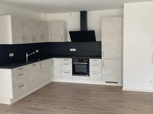WG-Zimmer zur Miete 1.050 € 3 Zimmer 82 m² Geschoss EG/2 frei ab 01.08.2026 Pförring 85104