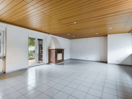 Einfamilienhaus zum Kauf 149.000 € 5 Zimmer 120 m² 1.229 m² Grundstück Bellmuth Ranstadt 63691