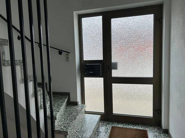 Immobilie in Schopfheim - Wohnhaus mit drei Wohnungen und Garagen in Schopfheim-Gersbach - Bild 4