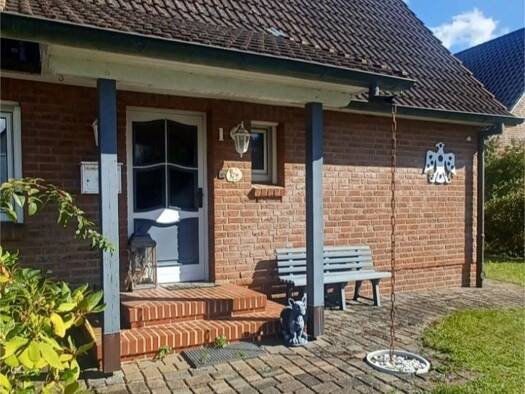 Haus zum Kauf 297.000 € 5 Zimmer 90 m² 689 m² Grundstück Mölln 23879