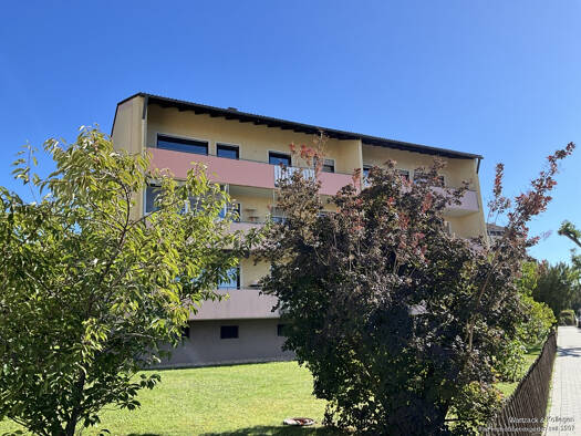 Wohnung zum Kauf 250.000 € 3,5 Zimmer 89,6 m² 2. Geschoss Gunzenhausen 91710