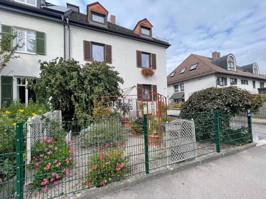 Doppelhaushälfte zum Kauf 1.520.000 € 7 Zimmer 209,3 m² 493 m² Grundstück Moosach München 80993