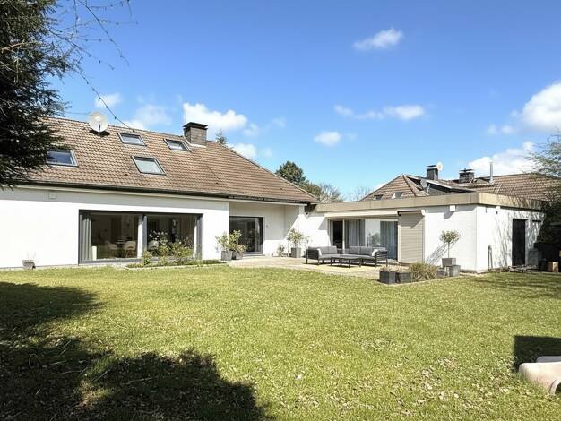 Einfamilienhaus zum Kauf 864.000 € 5 Zimmer 301 m² 1.156 m² Grundstück Sümmern Iserlohn 58640