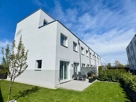 Reihenhaus zum Kauf provisionsfrei 555.000 € 4 Zimmer 136 m² Höchstadt 91315