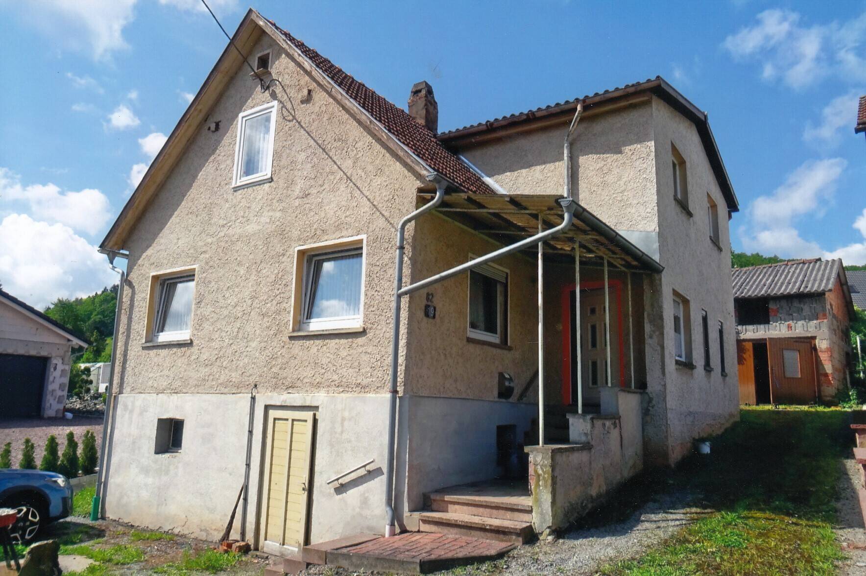 Einfamilienhaus zum Kauf 25.000 € 5 Zimmer 117 m²<br/>Wohnfläche 708 m²<br/>Grundstück ab sofort<br/>Verfügbarkeit Oepfershausen 98634