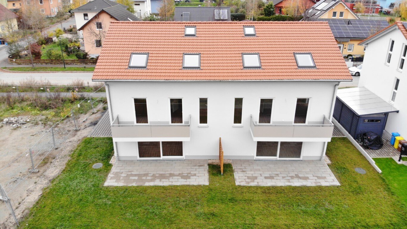 Doppelhaushälfte zum Kauf provisionsfrei 695.000 € 7 Zimmer 177 m²<br/>Wohnfläche 249 m²<br/>Grundstück ab sofort<br/>Verfügbarkeit Leibnizstraße Zwätzen Jena 07743