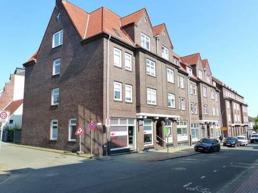 Wohnung zur Miete 1.193 € 4 Zimmer 102 m² 3. Geschoss frei ab sofort Innenstadt 25421