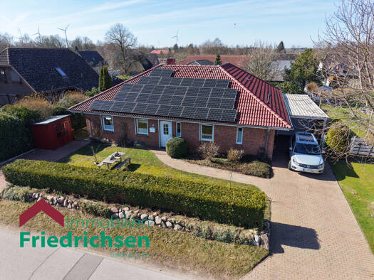 Bungalow zum Kauf 379.000 € 4 Zimmer 140,8 m² 833 m² Grundstück Ladelund 25926