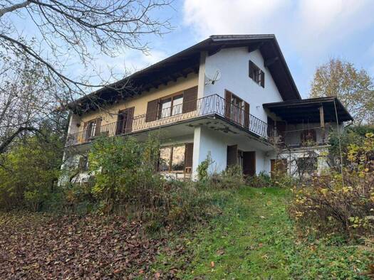 Einfamilienhaus zum Kauf 225.000 € 8 Zimmer 143 m² 1.868 m² Grundstück Rattenberg 94371