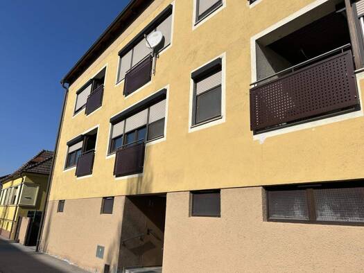 Wohnung zum Kauf 129.000 € 4 Zimmer 90 m² 1. Geschoss Hohenau an der March 2273
