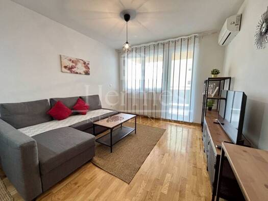 Studio zur Miete 800 € 1 Zimmer 54 m² 5. Geschoss Vukomerec-Borongaj