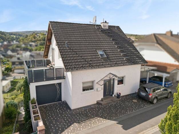 Mehrfamilienhaus zum Kauf 395.000 € 5 Zimmer 190 m² 411 m² Grundstück Hahnstätten 65623
