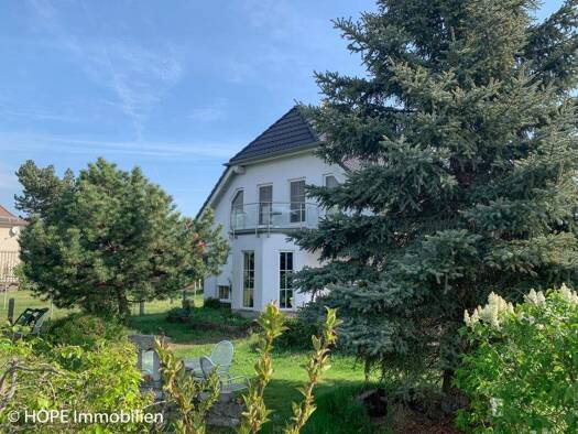 Einfamilienhaus zum Kauf 5 Zimmer 138 m² 644 m² Grundstück Nieschütz Diera-Zehren OT Nieschütz 01665