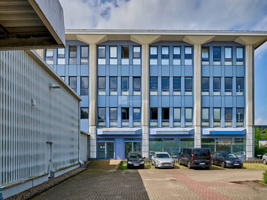 Bürofläche zur Miete 876 € 5 Zimmer 146 m² Bürofläche Wüstmark Schwerin 19061