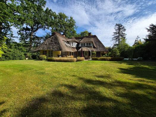 Einfamilienhaus zum Kauf 1.190.000 € 6,5 Zimmer 204,9 m² 2.162 m² Grundstück Borgfeld Ost 28357