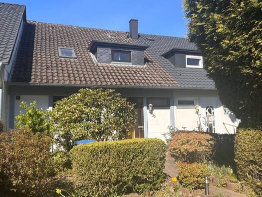 Reihenmittelhaus zum Kauf 199.000 € 4 Zimmer 120 m² 244 m² Grundstück Mürwik Flensburg 24944