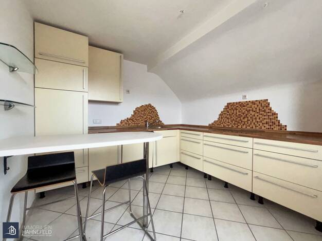 Studio zur Miete 850 € 3 Zimmer 95 m² Geschoss 2/2 frei ab sofort Linter Limburg 65550