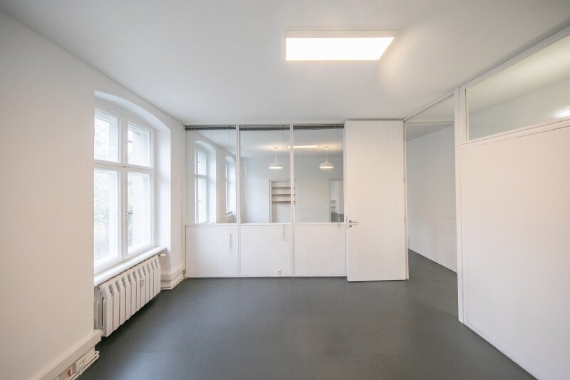 Büro-/Praxisfläche zur Miete 25 € 145 m²<br/>Bürofläche Gipsstrasse 3 Mitte Berlin 10119