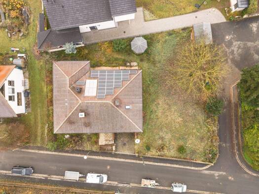 Einfamilienhaus zum Kauf 740.000 € 6 Zimmer 167 m² 1.040 m² Grundstück Am Fuchsenanger 16 Bräuningshof Langensendelbach 91094