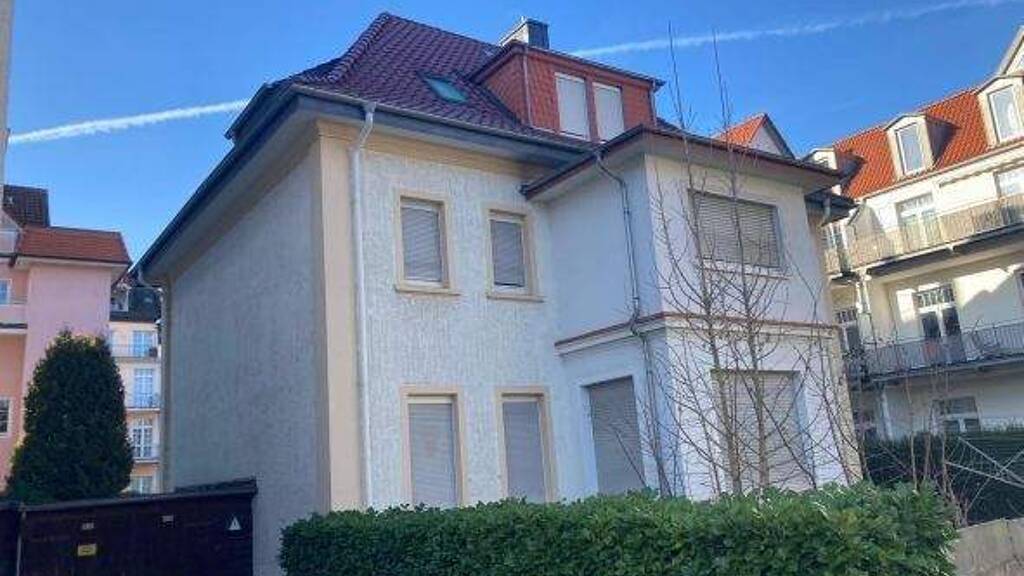 Mehrfamilienhaus zum Kauf als Kapitalanlage geeignet 275.000 € 11 Zimmer 230 m² 596 m² Grundstück Innenstadt Bad Oeynhausen 32545