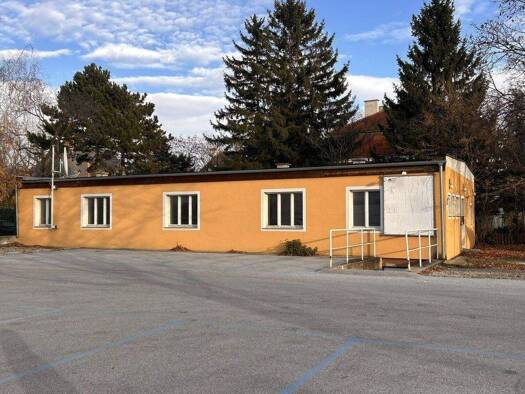 Büro zur Miete 11 € 6 Zimmer Wiener Neustadt 2700