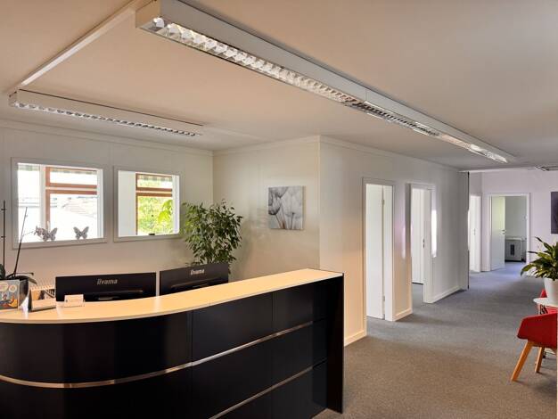 Bürofläche zur Miete 2.500 € 5 Zimmer 238 m² Bürofläche Wendlingen Wendlingen am Neckar 73240