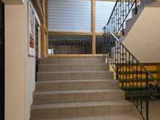 Verkaufsfläche zur Miete 7 € 1 Zimmer Trostberg 83308