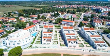 Wohnung zum Kauf 321.147 € 2 Zimmer 92 m² Umag center 52470