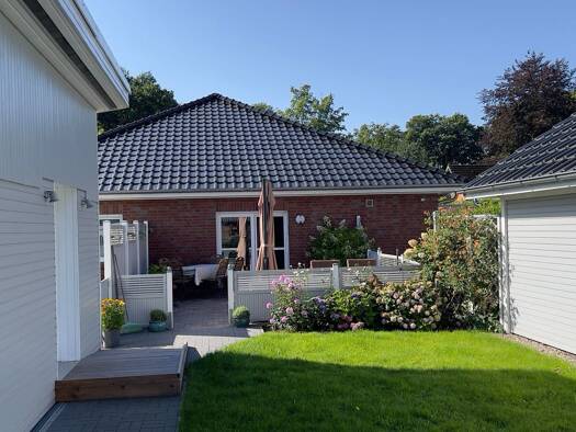 Haus zum Kauf 499.000 € 4 Zimmer 124 m² 1.111 m² Grundstück Niendorf/Stecknitz 23881