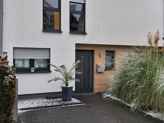 Doppelhaushälfte zur Miete 1.650 € 4 Zimmer 165 m² frei ab 01.03.2026 Vallendar 56179