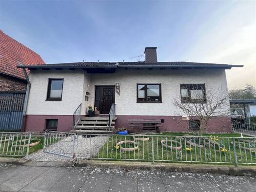 Einfamilienhaus zum Kauf 188.000 € 6 Zimmer 160 m² 613 m² Grundstück Lauenförde Lauenförde 37697
