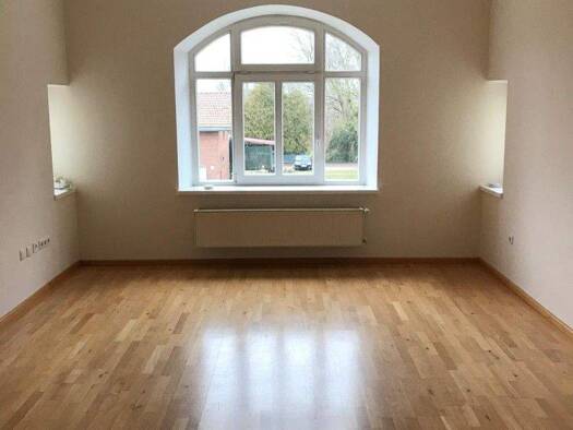 Wohnung zur Miete 840 € 3 Zimmer 87 m² Velden 84149