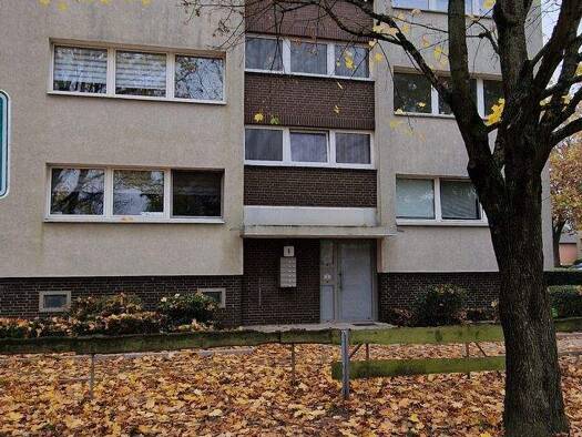 Wohnung zum Kauf 100.000 € 1 Zimmer 41,5 m² 3. Geschoss Lehrte 31275