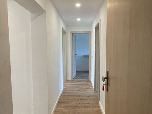 Wohnung zur Miete - Erstbezug 1.290 € 4 Zimmer 100 m² 1. Geschoss frei ab 01.04.2027 Mitschurinstraße 14 Reichenbrand Reichenbrand 09117