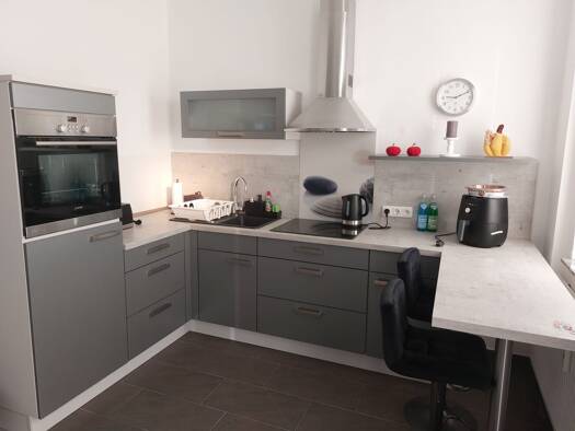 Wohnung zur Miete 570 € 1,5 Zimmer 48 m² Geschoss 2/5 frei ab 01.12.2026 Lassallestraße 48 Johannesvorstadt Erfurt 99086
