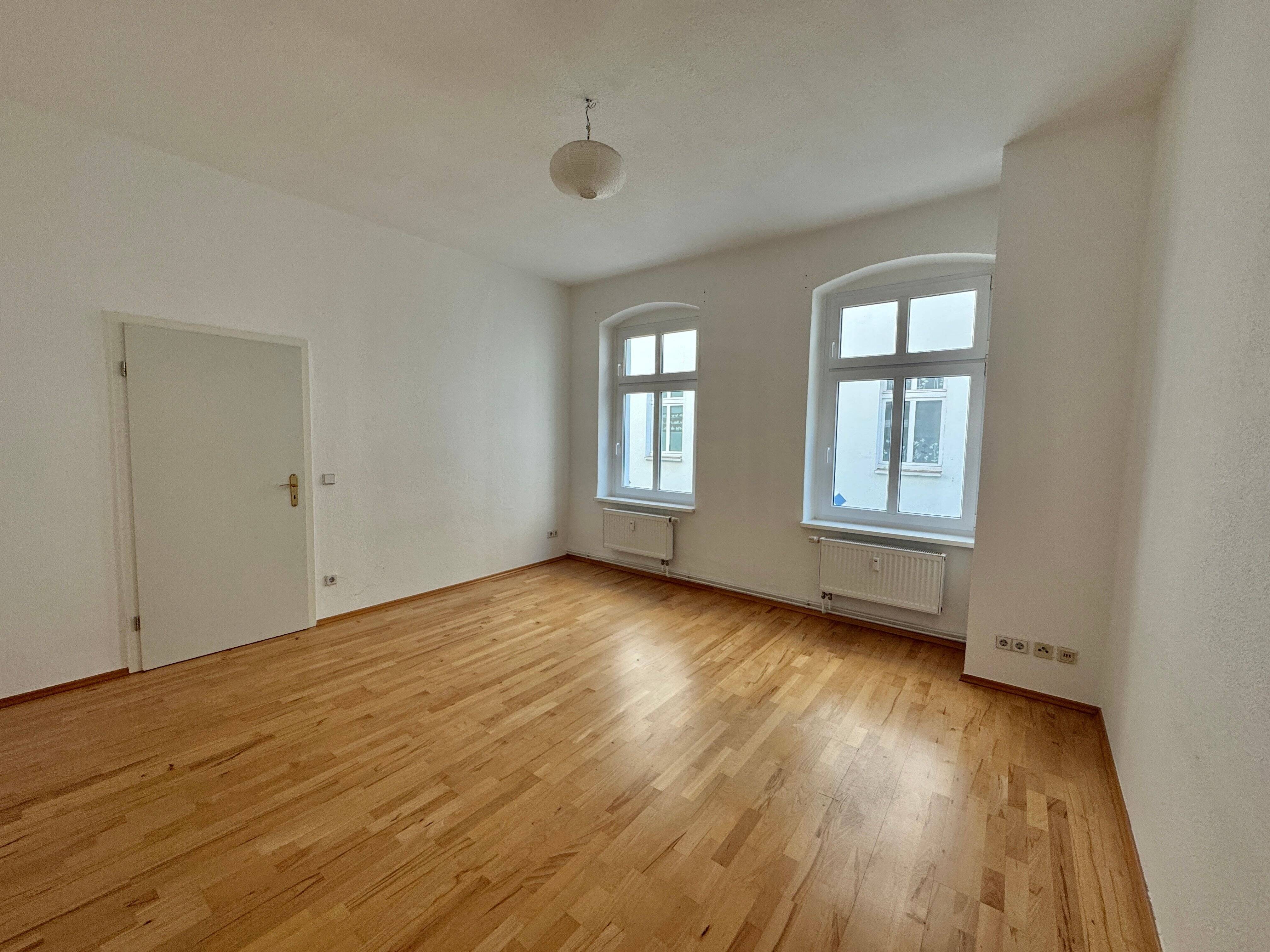 Property thumbnail 2